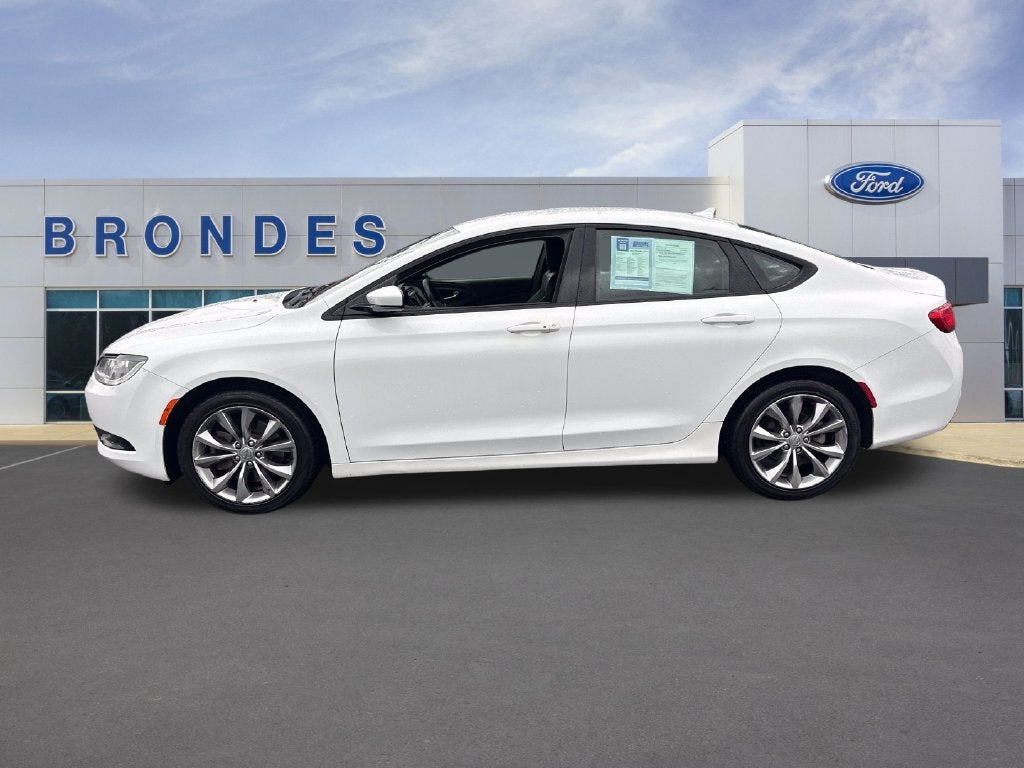 2015 Chrysler 200 S