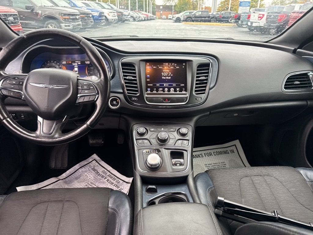 2015 Chrysler 200 S