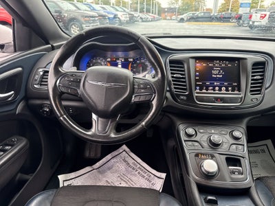 2015 Chrysler 200 S