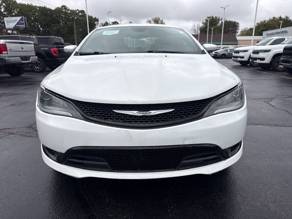 2015 Chrysler 200 S