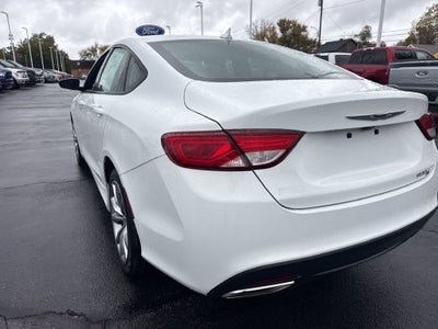 2015 Chrysler 200 S