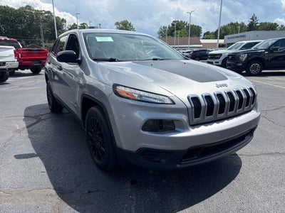 2017 Jeep Cherokee Sport