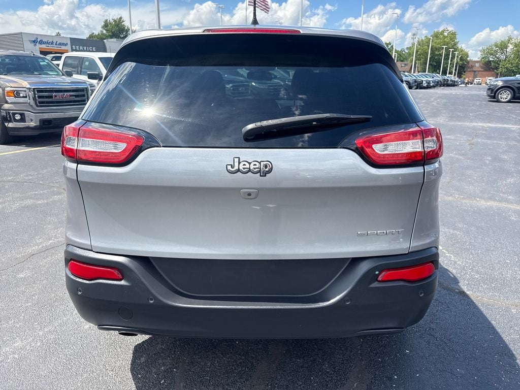 2017 Jeep Cherokee Sport
