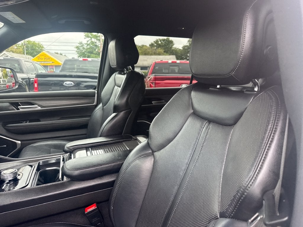 2024 Jeep Wagoneer L Series II