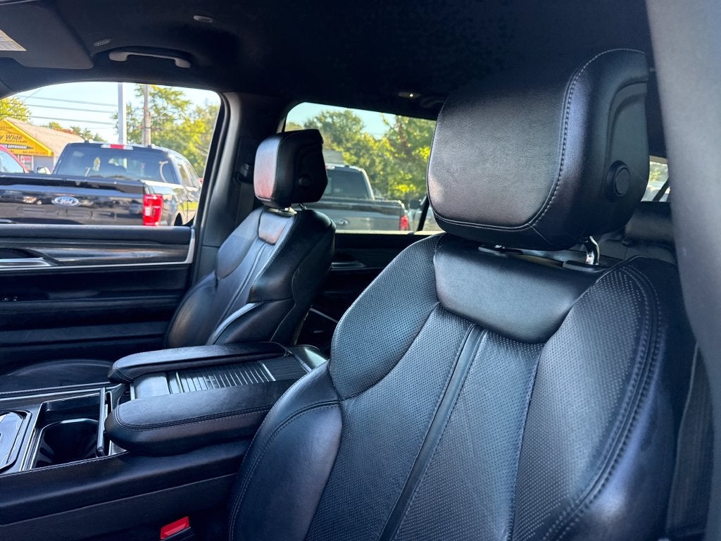 2024 Jeep Wagoneer L Series II