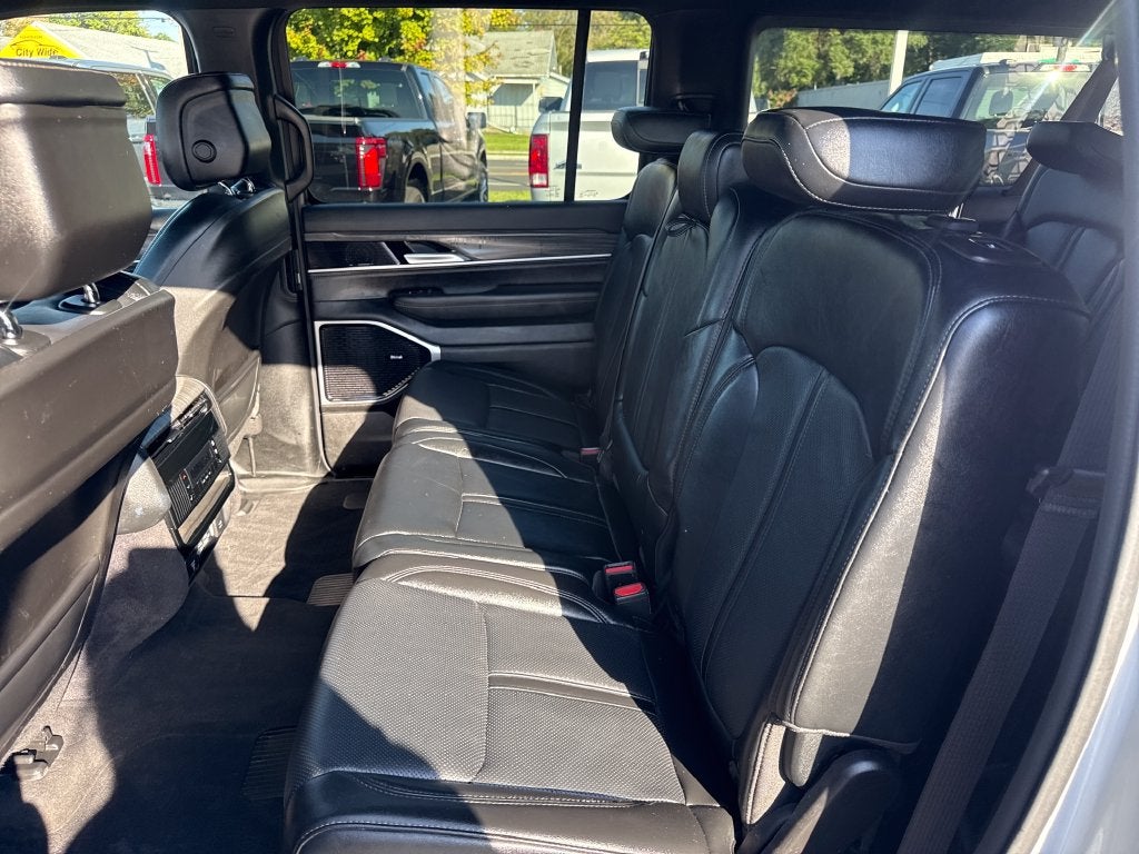 2024 Jeep Wagoneer L Series II