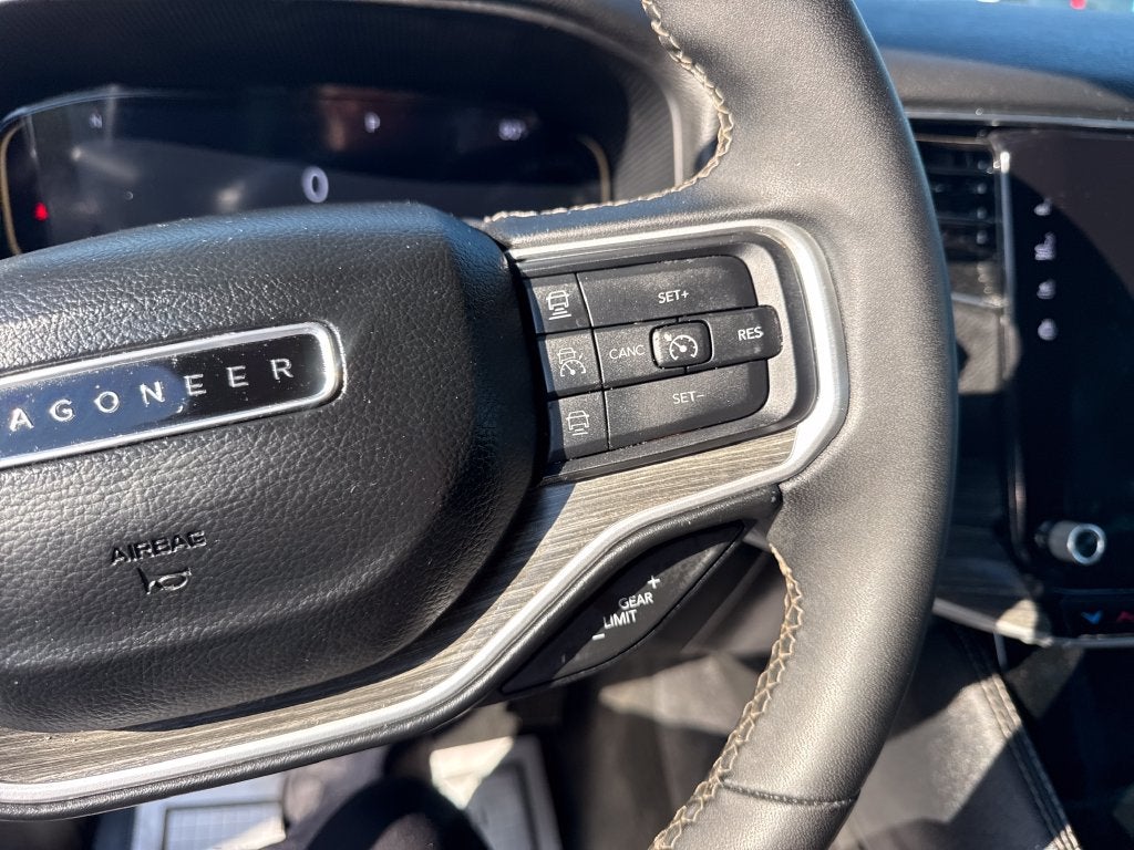 2024 Jeep Wagoneer L Series II