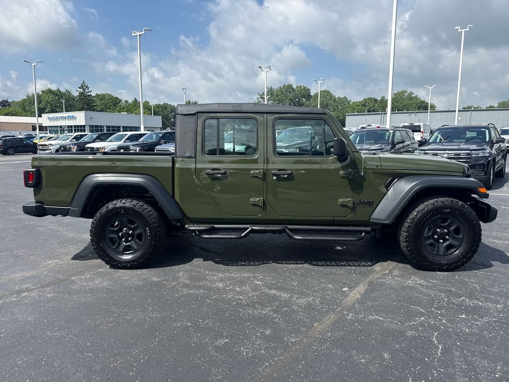 2023 Jeep Gladiator Sport