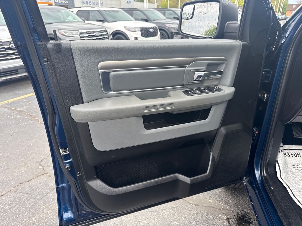 2020 RAM 1500 Classic SLT