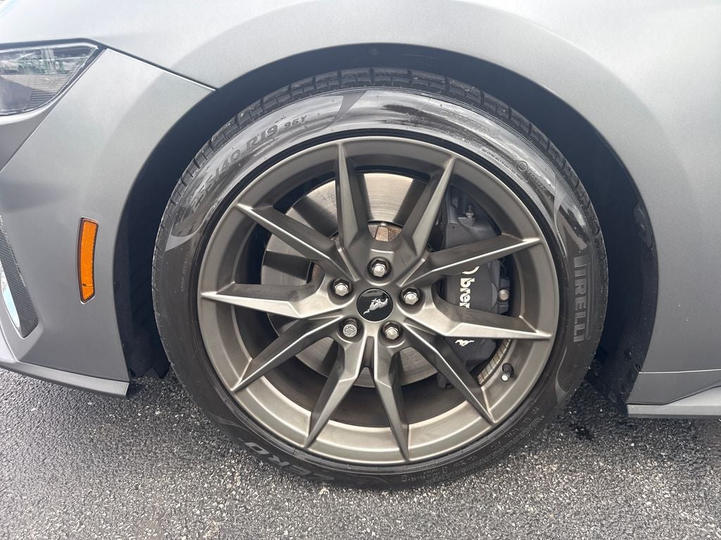 2025 Ford Mustang Dark Horse