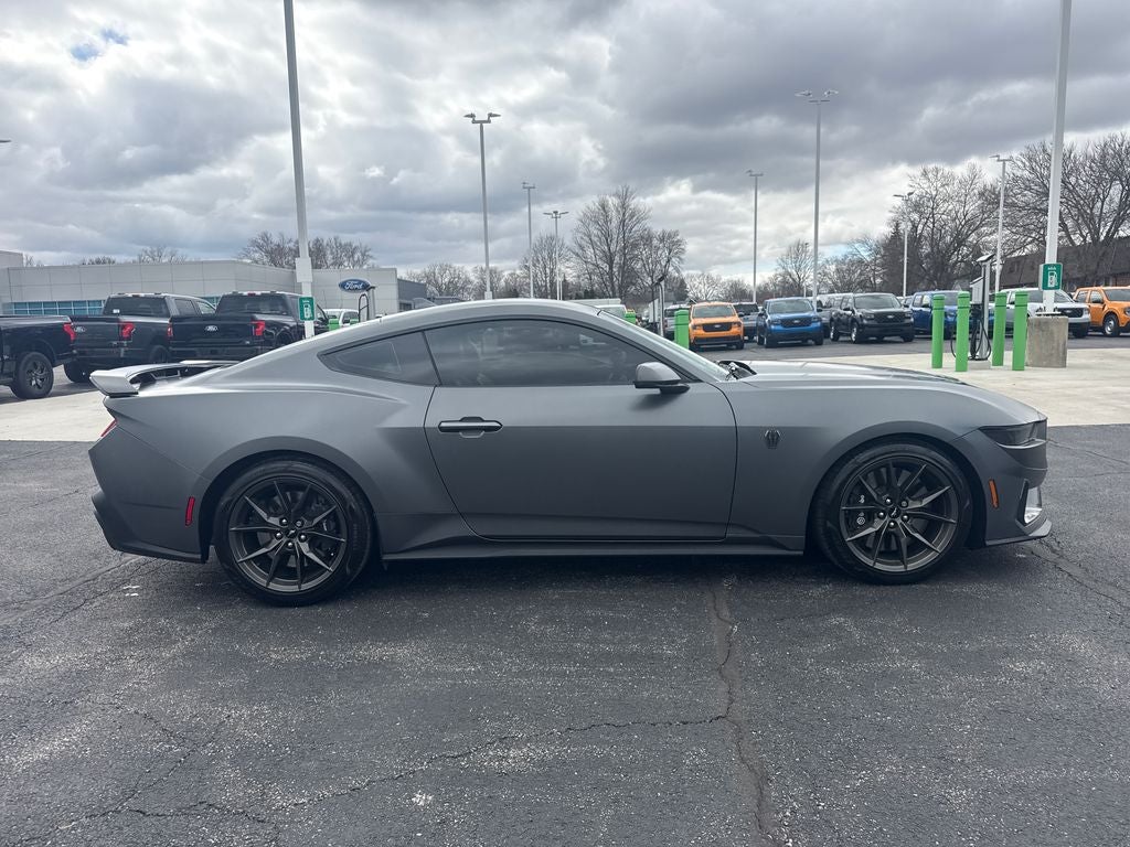2025 Ford Mustang Dark Horse
