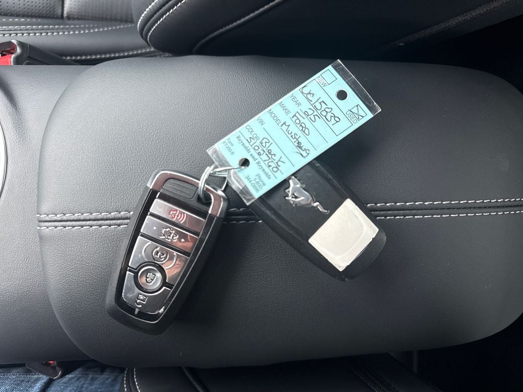 2025 Ford Mustang EcoBoost Premium