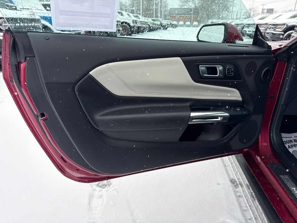 2025 Ford Mustang EcoBoost Premium