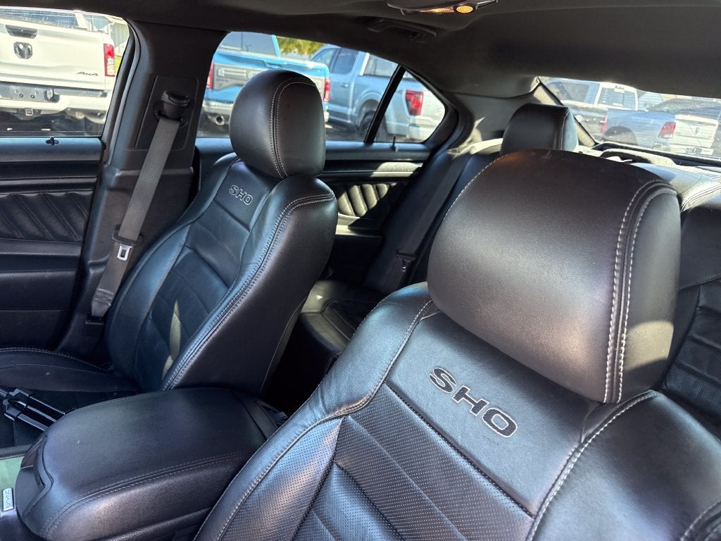 2016 Ford Taurus SHO