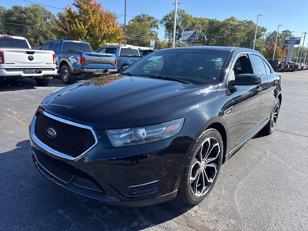 2016 Ford Taurus SHO