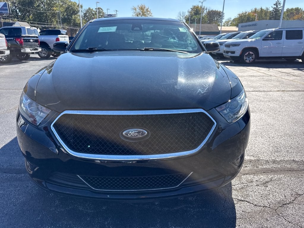 2016 Ford Taurus SHO