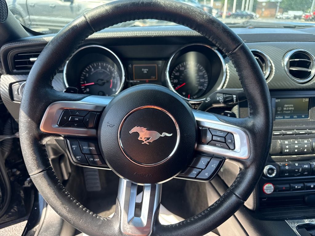2016 Ford Mustang V6