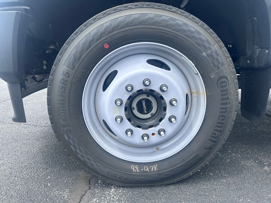 2024 Ford F-550SD XL DRW