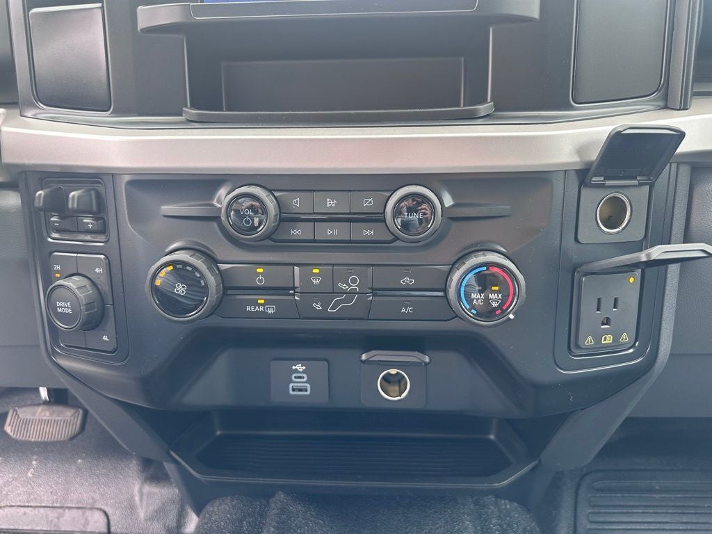 2024 Ford F-550SD XL DRW