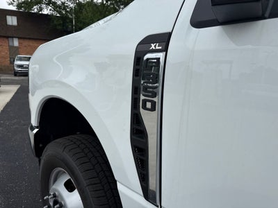 2026 Ford F-350SD XL DRW