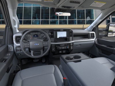 2025 Ford F-600SD XL