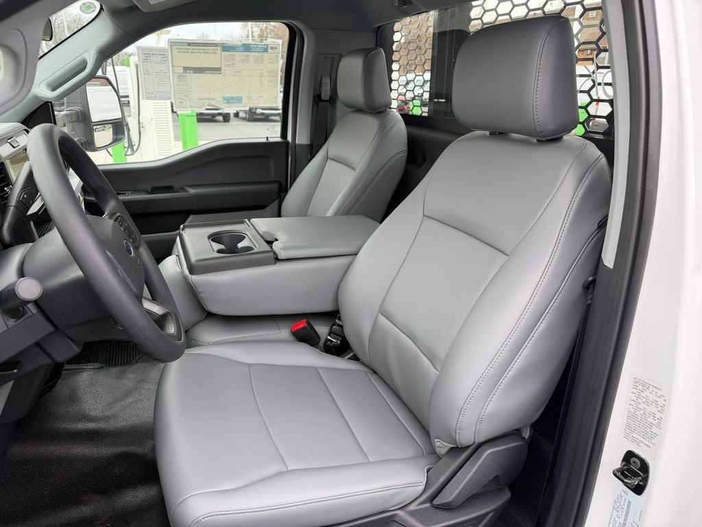 2026 Ford F-600SD XL