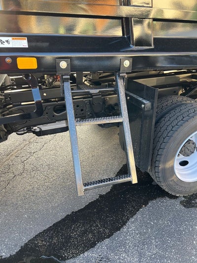 2023 Ford F-600SD XL