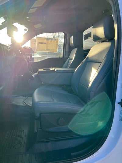 2023 Ford F-600SD XL