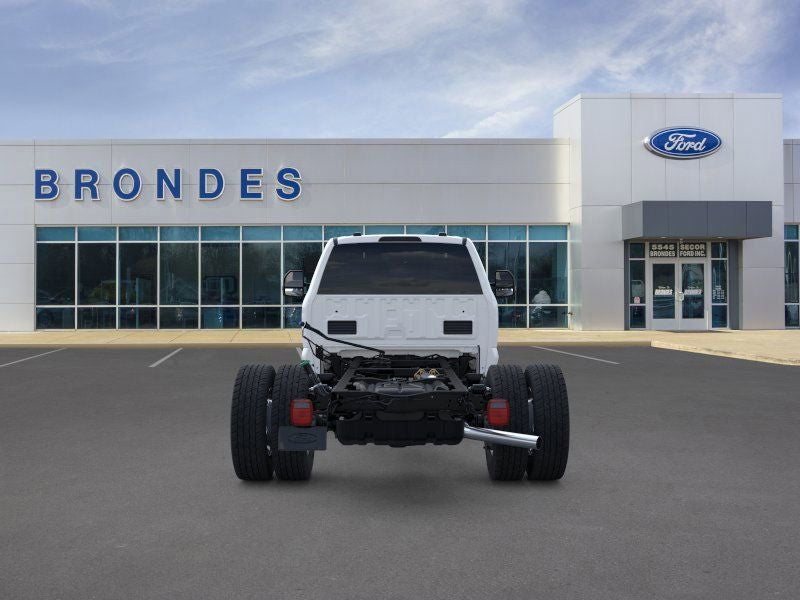 2025 Ford F-600SD XL