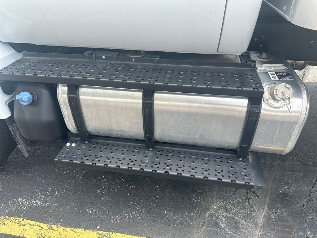 2024 Ford F-650SD Base