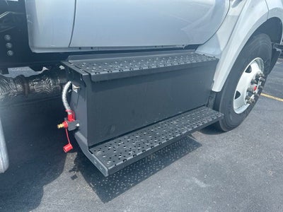 2024 Ford F-650SD Base
