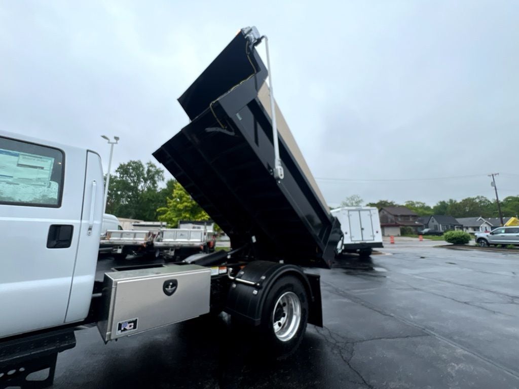 2026 Ford F-750SD Base