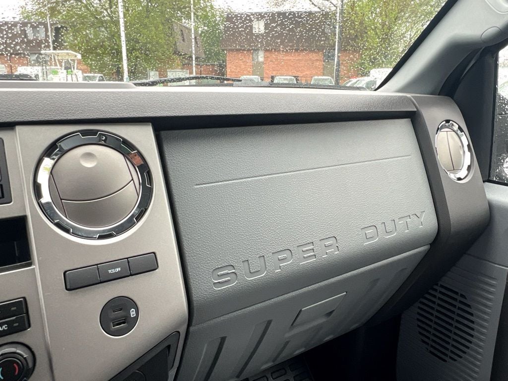 2026 Ford F-750SD Base