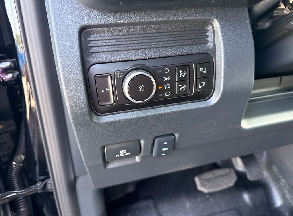 2026 Ford F-550SD Lariat DRW