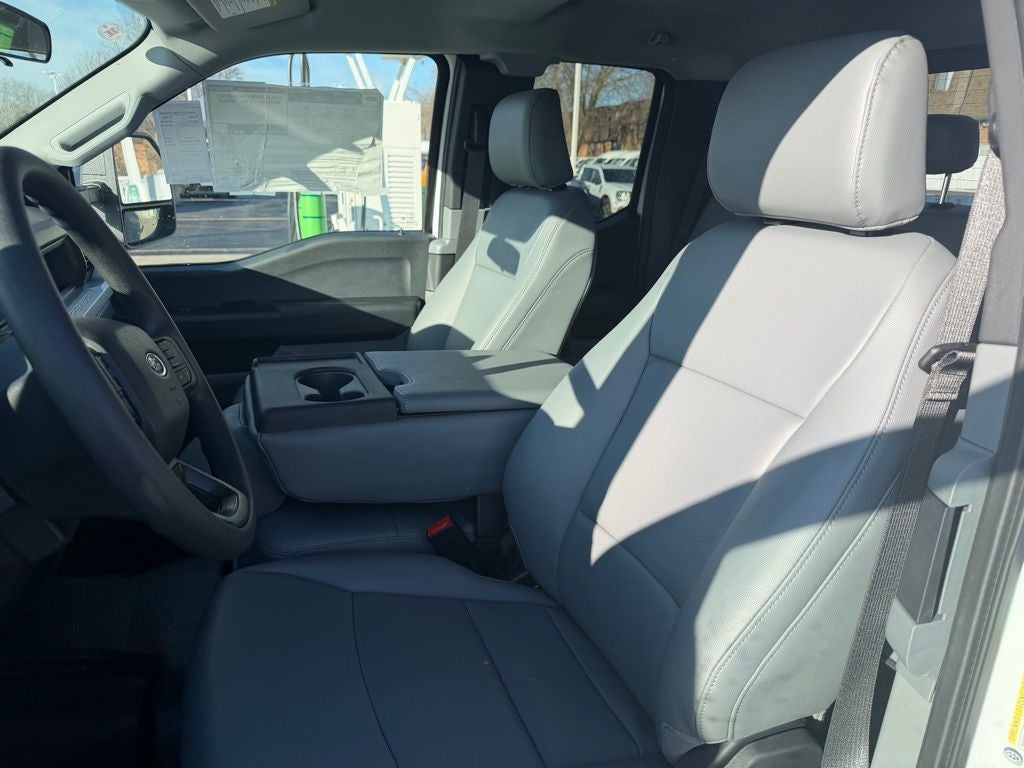 2026 Ford F-550SD XL DRW