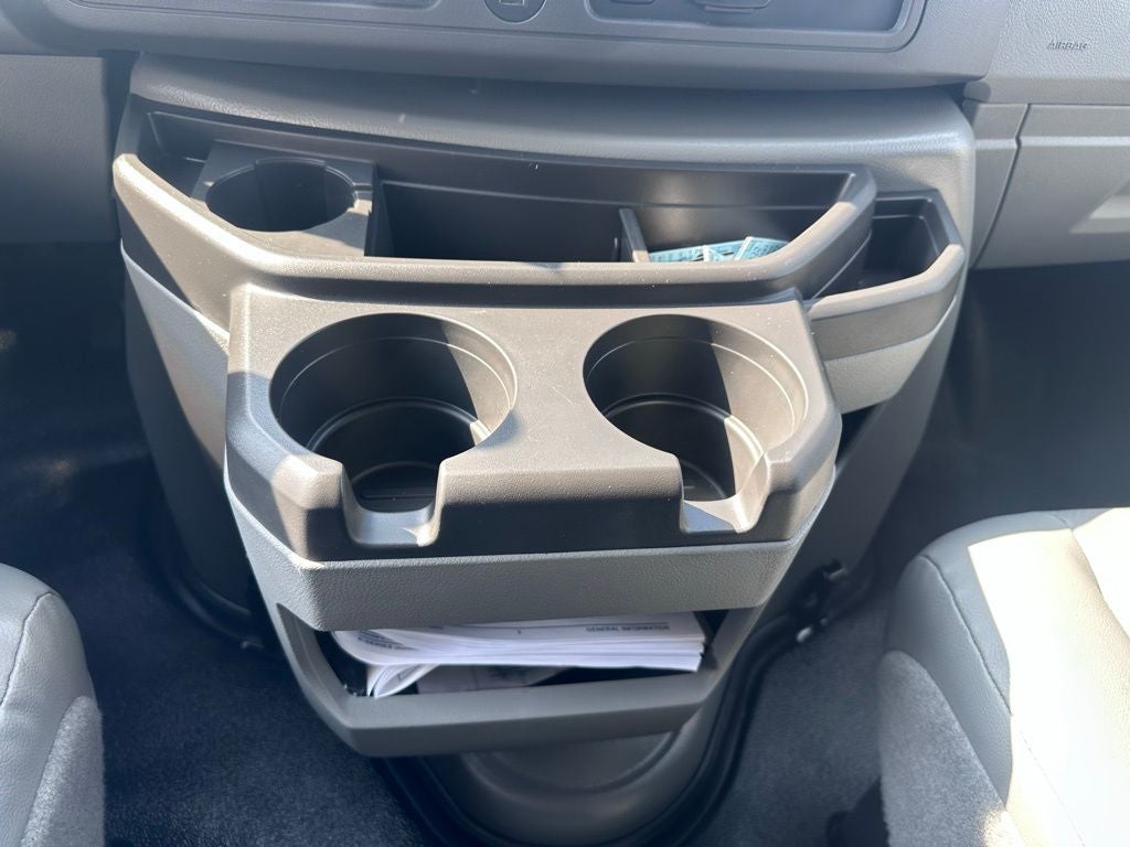 2026 Ford E-350SD Base Cutaway