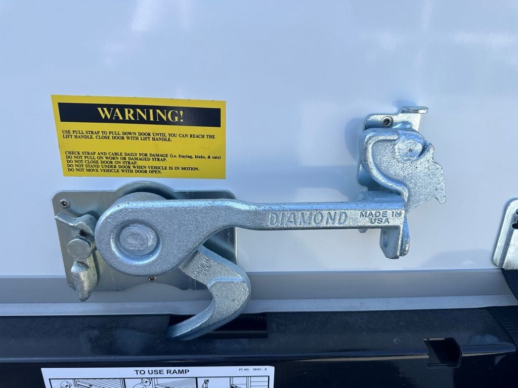 2026 Ford E-350SD Base Cutaway