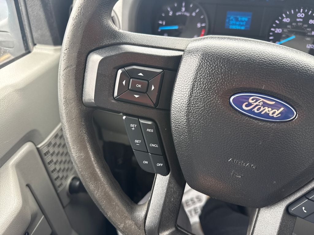 2022 Ford E-450SD Base