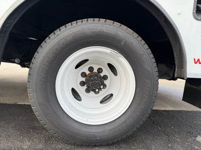 2026 Ford E-450SD Base DRW