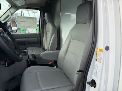 2026 Ford E-450SD Base DRW