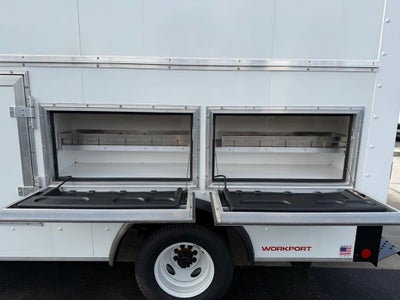 2026 Ford E-450SD Base DRW