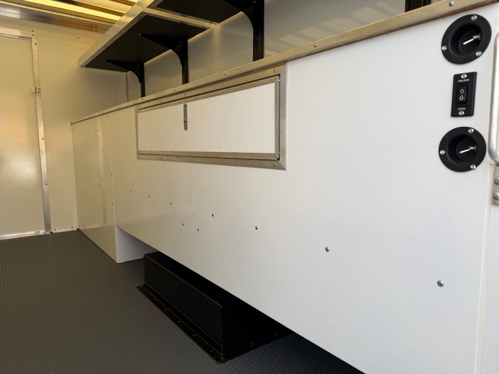 2026 Ford E-450SD Base DRW