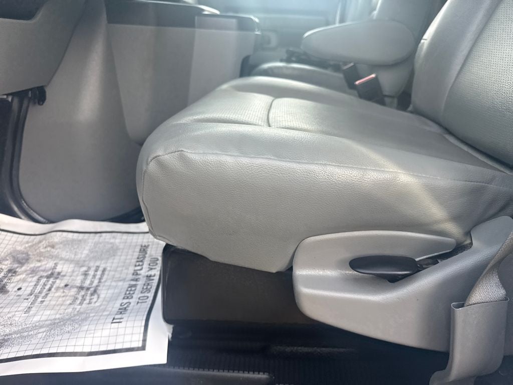 2024 Ford E-450SD Base