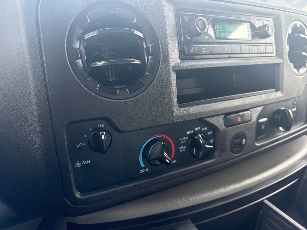 2024 Ford E-450SD Base