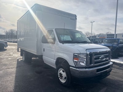2024 Ford E-450SD Base
