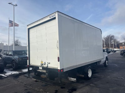 2024 Ford E-450SD Base