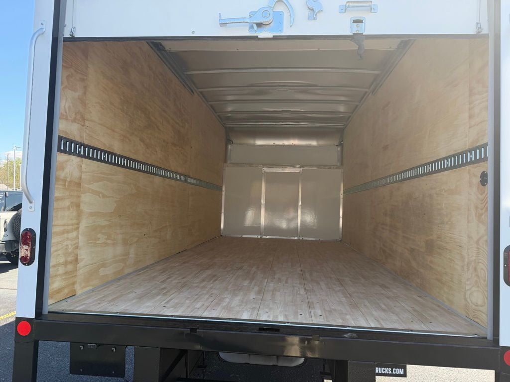 2027 Ford E-450SD Base