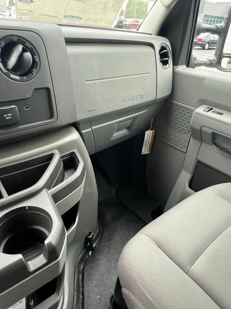 2026 Ford E-450SD Base