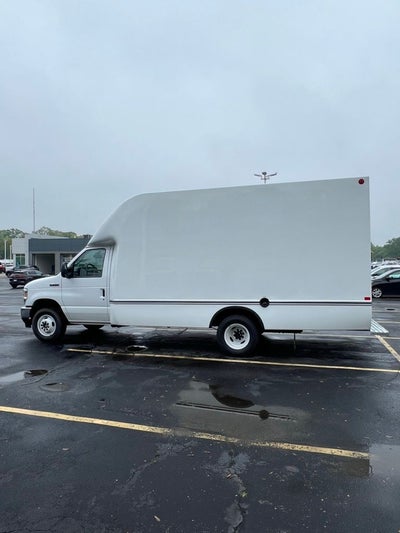 2026 Ford E-450SD Base