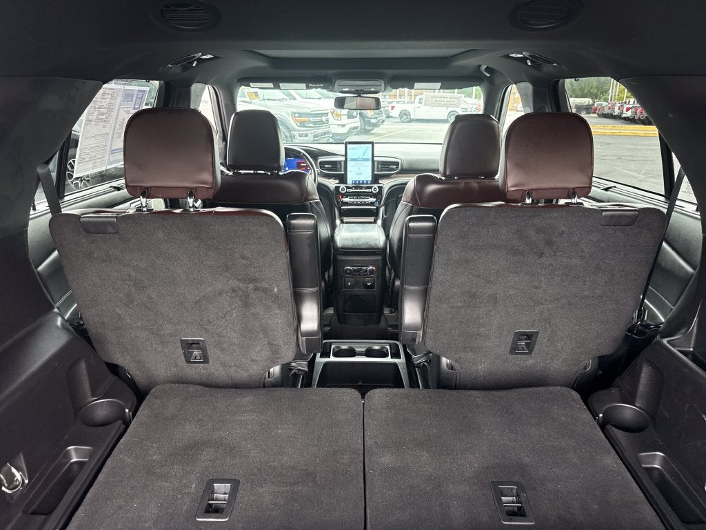 2021 Ford Explorer Platinum